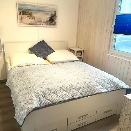 Federgras Holiday home Middelhagen